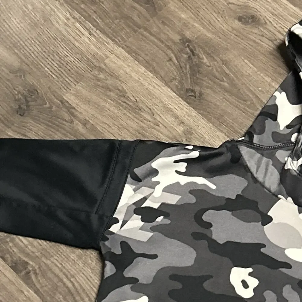 Boys Small Nike Dri Fit Black White Grey Camouflage Print Hoody